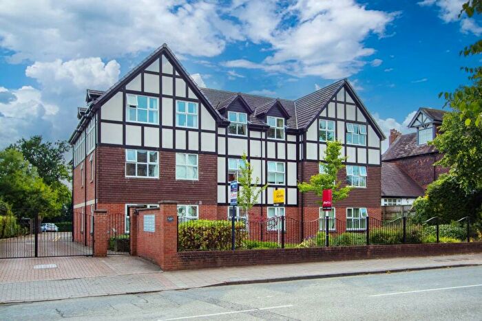 2 Bedroom Flat For Sale In Fidlas Road, Cardiff, CF14