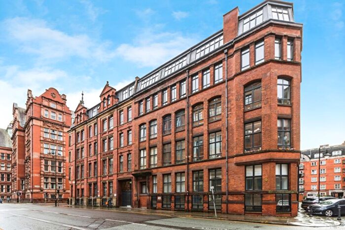 2 Bedroom Apartment To Rent In Whitworth Street, Manchester, Greater Manchester, M1