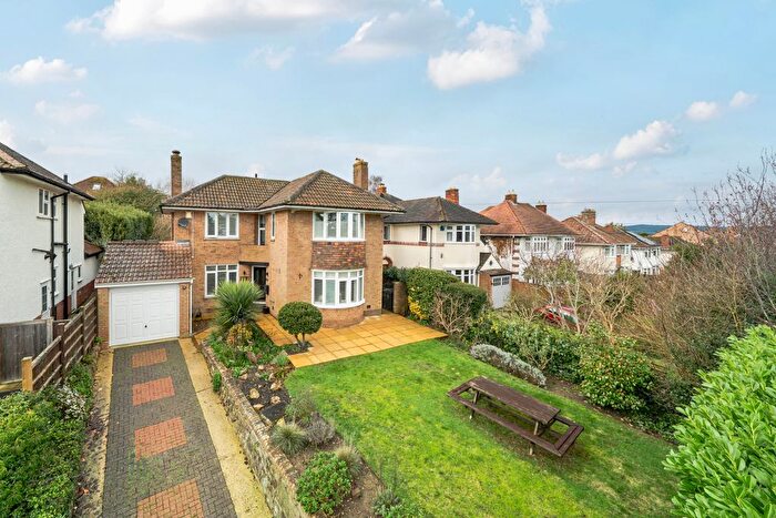 3 Bedroom Detached House For Sale In Middleway, Taunton, TA1