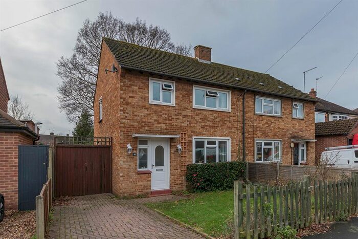 3 Bedroom Semi-Detached House To Rent In Braycourt Avenue, Walton-On-Thames, KT12