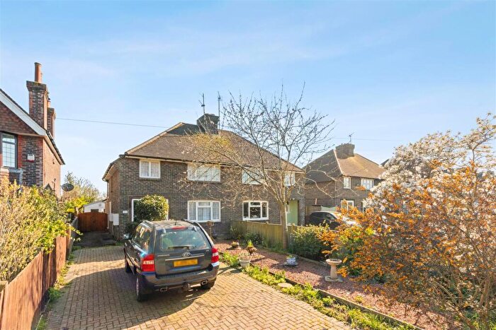 3 Bedroom Semi-Detached House For Sale In Sayerland Road, Polegate, BN26