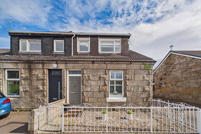 3 Bedroom Semi-Detached House For Sale In Main Street, Blantyre, G72
