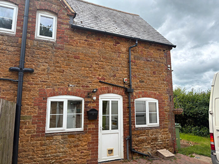 2 Bedroom Cottage To Rent In Cottage Farm, Sywell, NN6