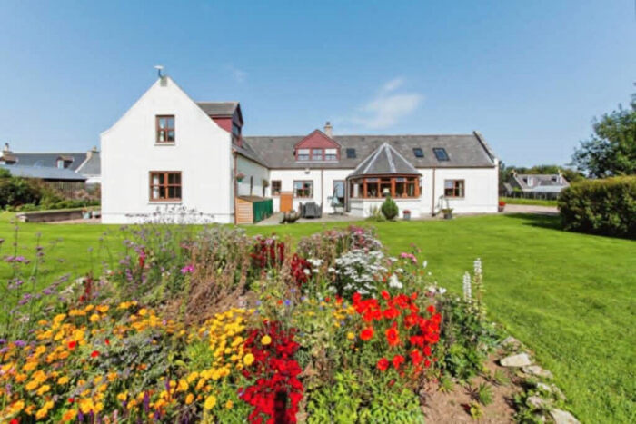 4 Bedroom Detached House For Sale In Ythanwells, Huntly, AB54