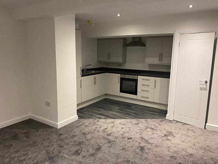 2 Bedroom Apartment To Rent In Flat, - Huddersfield Road, Oldham, Lancashire, OL4