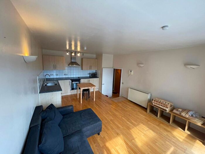 1 Bedroom Apartment For Sale In Calderwood Street, London, SE18