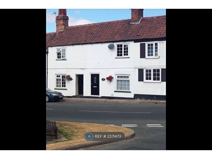 1 Bedroom Terraced House To Rent In The Square, Hillam, Leeds, LS25