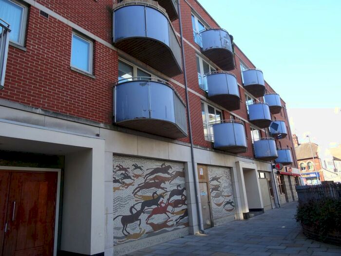 2 Bedroom Flat To Rent In Waterloo Road, Epsom, KT19