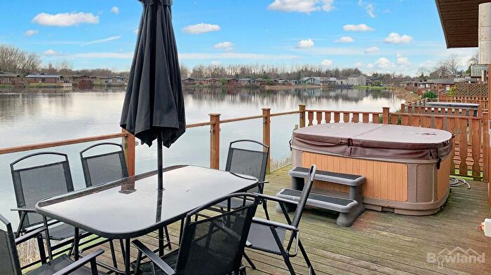 3 Bedroom Lodge For Sale In Private Sale - Capenwray South Lakeland Leisure Village, Borwick Ln, Warton, Carnforth, LA6