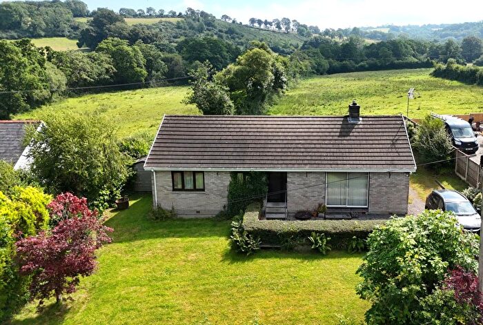 3 Bedroom Bungalow For Sale In Rhydlewis, SA44