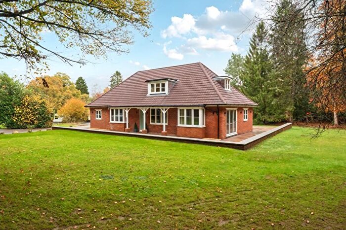 6 Bedroom Country House To Rent In Burrows Cross, Shere, GU5