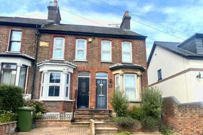 2 Bedroom Terraced House To Rent In High Wycombe, Buckinghamshire, HP13