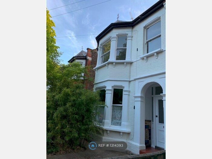 2 Bedroom Maisonette To Rent In Lenham Road, Sutton SM1