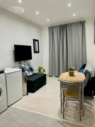 1 Bedroom Flat To Rent In Edgware Road, London, W2