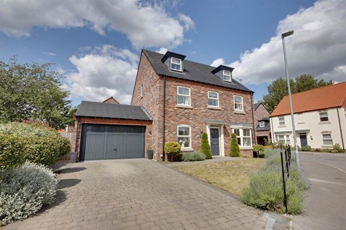 5 Bedroom Detached House For Sale In Fountains Way, North Cave, HU15
