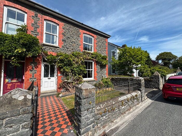 4 Bedroom Semi-Detached House For Sale In Lampeter Road, Aberaeron, SA46