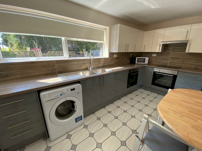 7 Bedroom House To Rent In St. Stephens Road, Canterbury, CT2