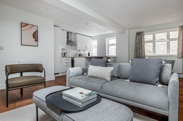 2 Bedroom Flat To Rent In City Of Westminster, London, W2