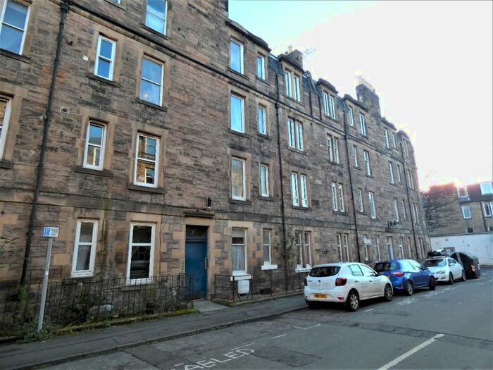 1 Bedroom Flat To Rent In Millar Place, Morningside, Edinburgh EH10