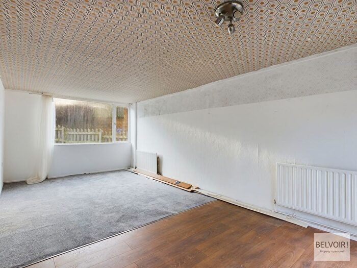 3 Bedroom End Of Terrace House For Sale In Beldon Place, Sheffield, S2