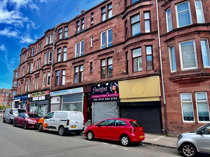 2 Bedroom Flat To Rent In Cumbernauld Road, Dennistoun, Glasgow, G31