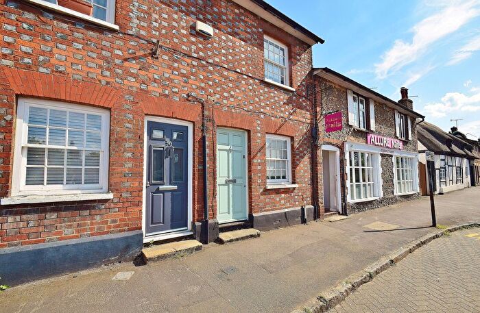 2 Bedroom Terraced House For Sale In Bell Street, Princes Risborough, HP27