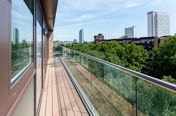 2 Bedroom Apartment To Rent In Bailey Street, London, SE8