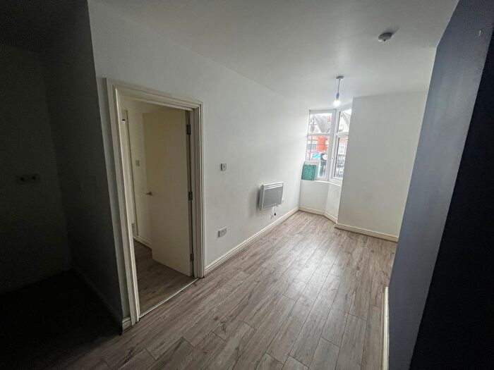1 Bedroom Flat To Rent In Stratford Road, Birmingham, B11