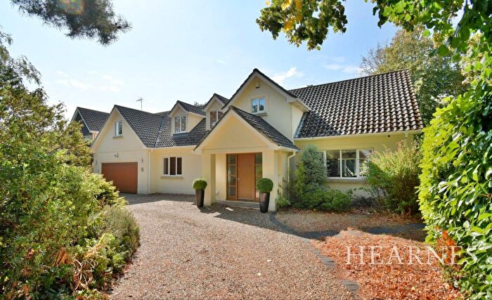 4 Bedroom Detached House For Sale In Wight Walk, West Parley, Ferndown, BH22