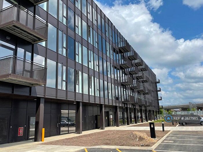 1 Bedroom Flat To Rent In Caspienview, Milton Keynes, MK3