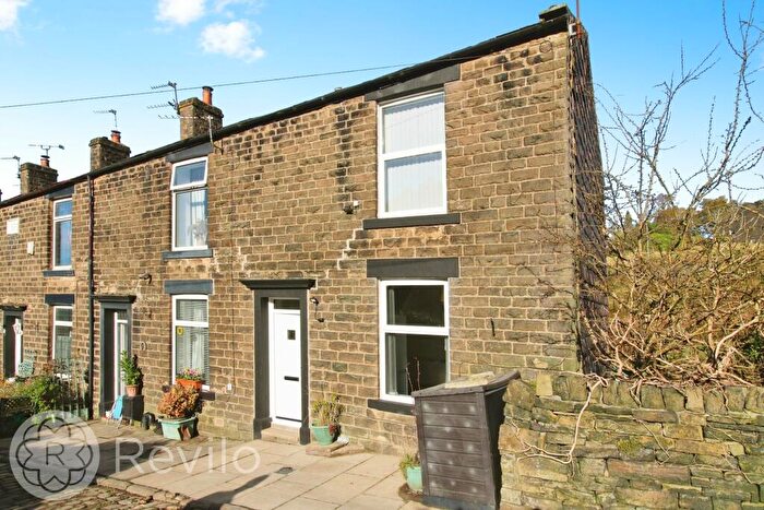 2 Bedroom Cottage To Rent In Lane Bottom, Newhey, OL16