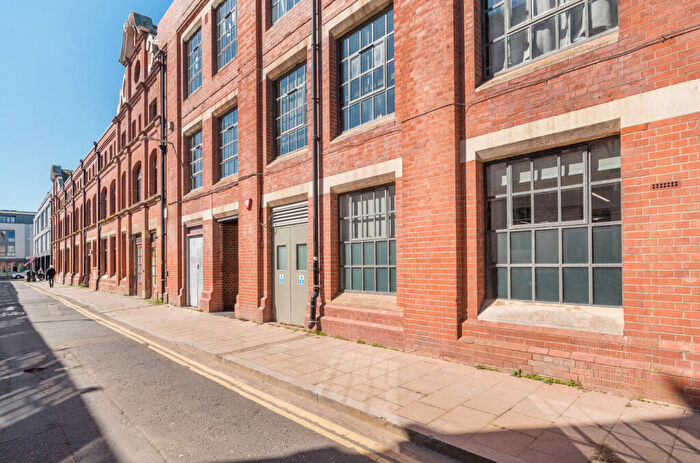 2 Bedroom Flat For Sale In Robert Street, Brighton, East Sussex, BN1