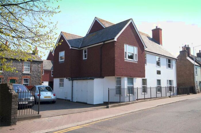 2 Bedroom Flat To Rent In Church Street, Broadstairs, CT10
