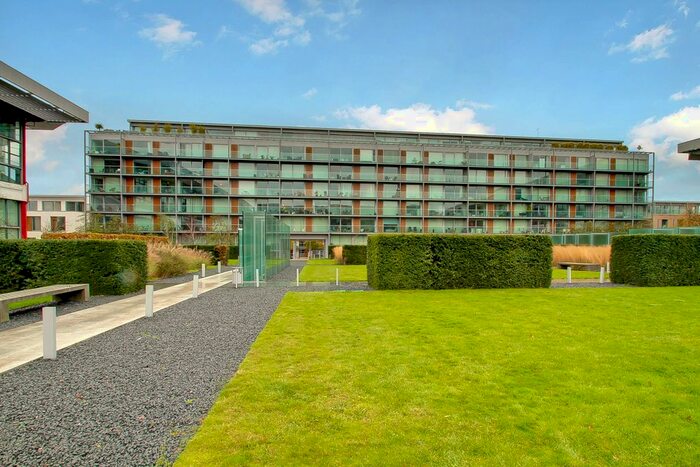 1 Bedroom Flat To Rent In South Stand, Highbury Stadium Square, London, N5