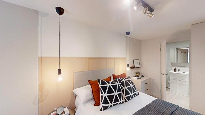 1 Bedroom House Of Multiple Occupation To Rent In Homesdale Road, Bromley, London, BR2