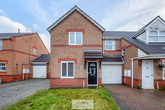 2 Bedroom Semi-Detached House For Sale In St Pauls Close, Dinnington, S25