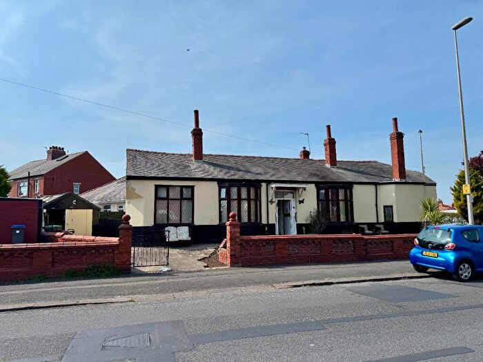 3 Bedroom Detached Bungalow For Sale In Layton Road, Blackpool, Lancashire, FY3