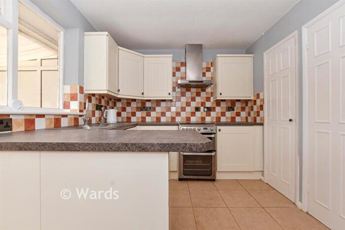 3 Bedroom Semi-Detached Bungalow For Sale In Glebe Close, St Margarets-At-Cliffe, Dover, Kent, CT15