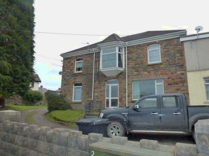 1 Bedroom Flat To Rent In Ashgrove, Pontyberem, Carmarthenshire, SA15