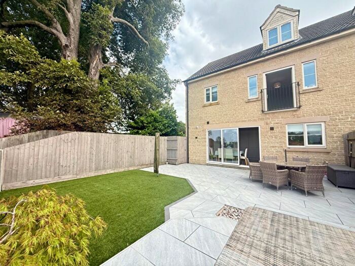 4 Bedroom Town House For Sale In Chapel View, Dyke, Bourne, PE10
