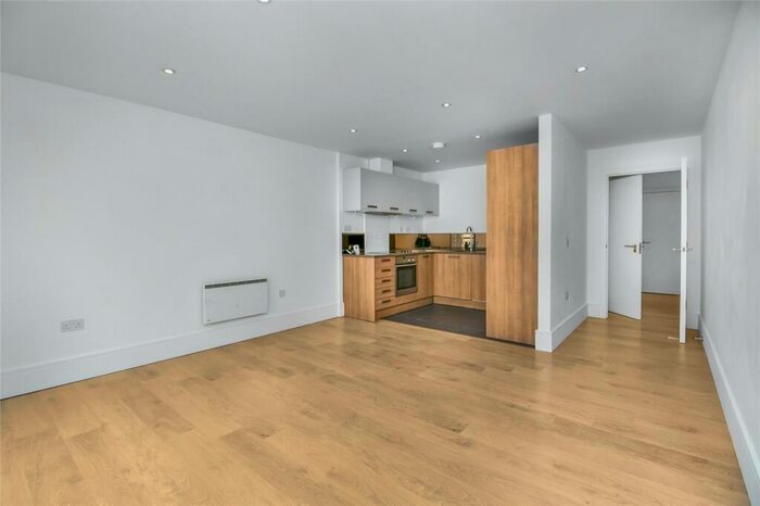 1 Bedroom Apartment To Rent In Omega Place, London, N1