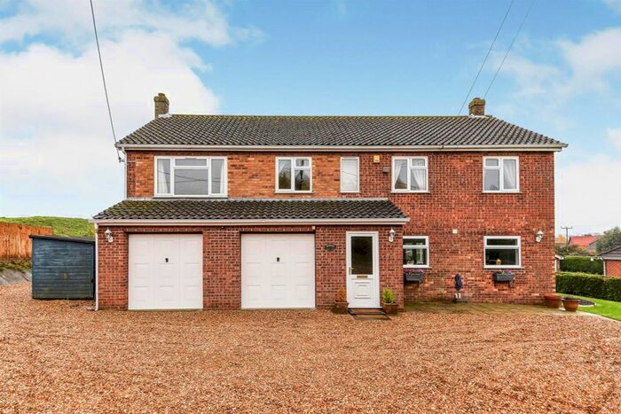 5 Bedroom Detached House To Rent In Vine Hill, Stow Bridge, King's Lynn, PE34