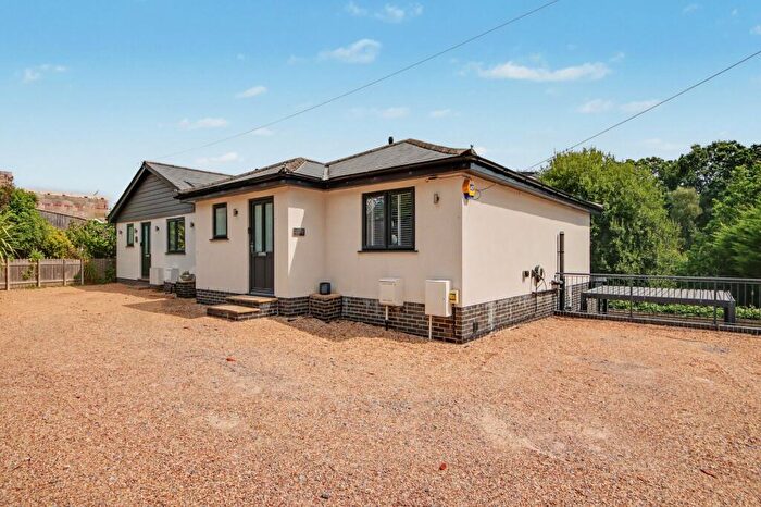 3 Bedroom Bungalow For Sale In Lime Close, Sholing, SO19