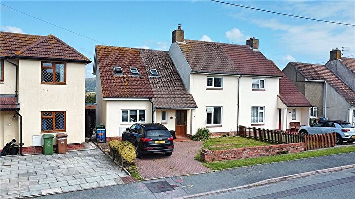 3 Bedroom Semi-detached House For Sale In Sandilands Road, Tywyn, Gwynedd, LL36