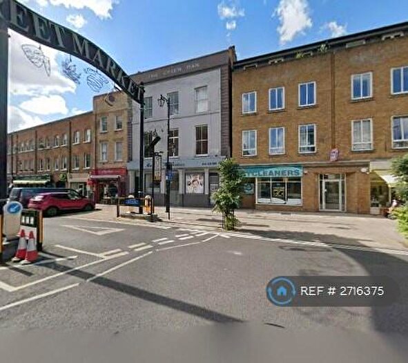2 Bedroom Flat To Rent In Market Court, London, N1