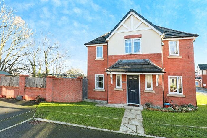 3 Bedroom Semi-Detached House For Sale In St. Dominics Place, Hartshill, Stoke-On-Trent, ST4