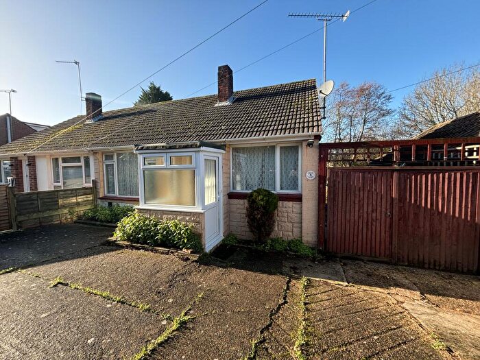 2 Bedroom House To Rent In Coxford Close, SO16