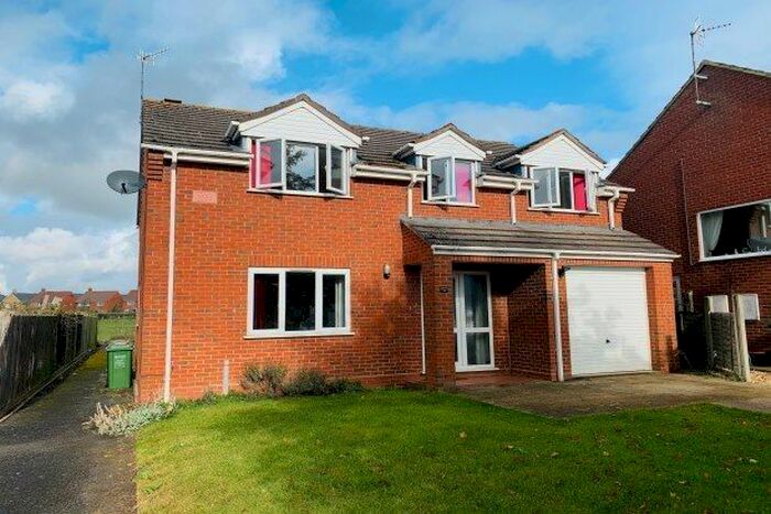 4 Bedroom Detached House To Rent In Dudley Road, Honeybourne, Evesham, WR11