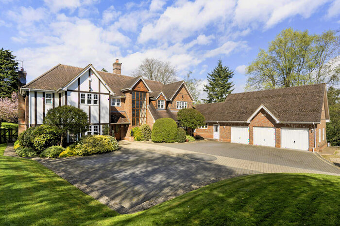 6 Bedroom Detached House For Sale In Martinsend Lane, Great Missenden, HP16
