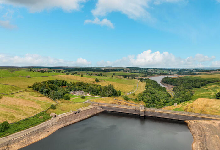 5 Bedroom Detached House For Sale In Roundhill House, Healey, HG4